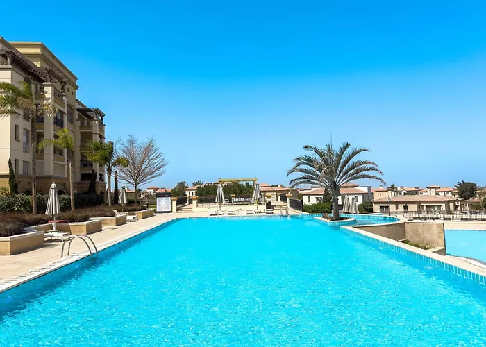 Sunny Cairo City Center L Serviced L Golf L Pool L Gym L 3