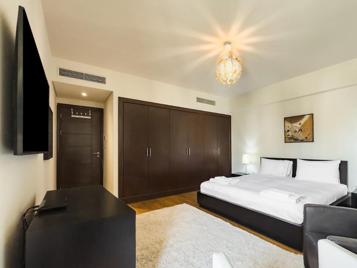 Sunny Center L Serviced L Golf L Pool L Gym L 3 Apartment Cairo